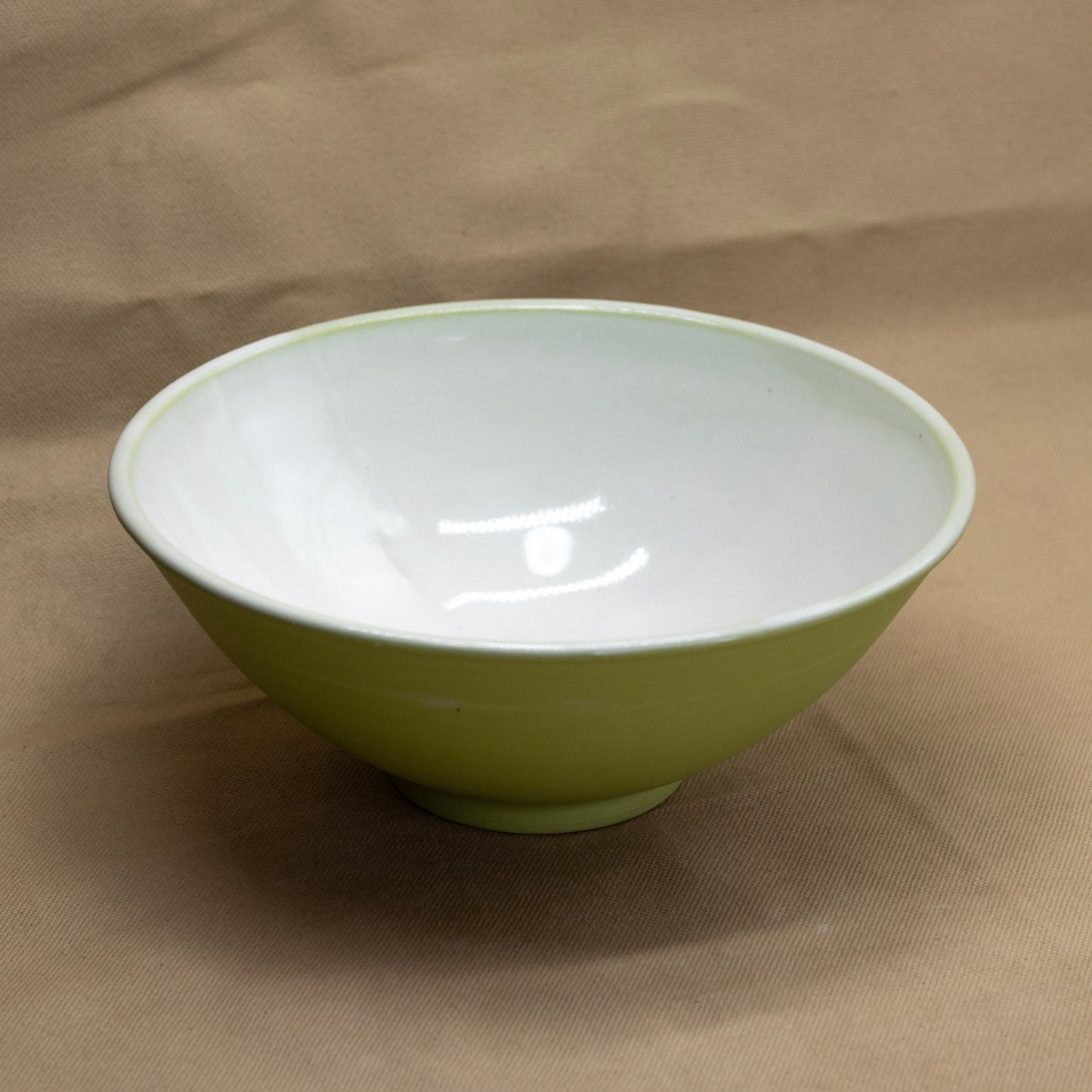 Green Bowl: Medium by Alex Staheli