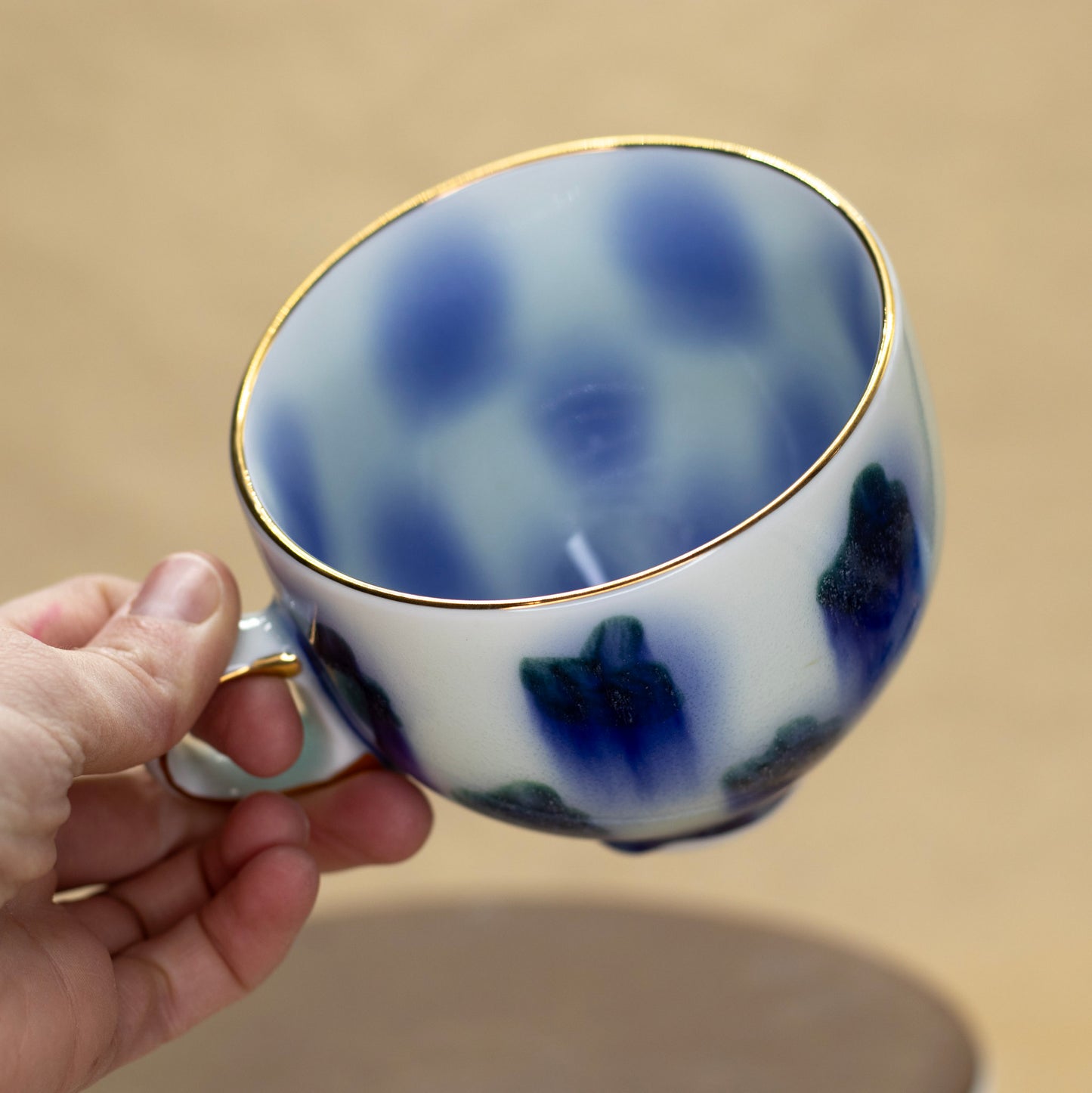 Flowers Round Mug by Matt Watterson