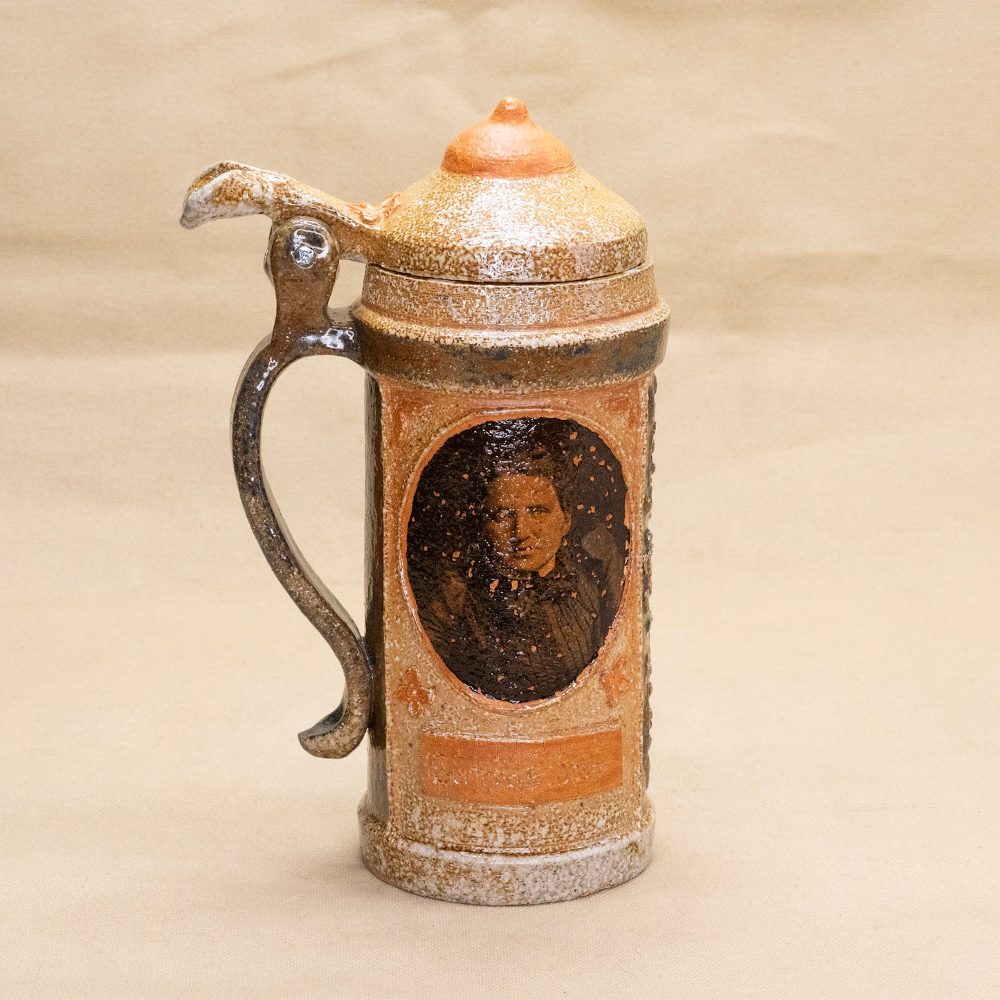 Gertrude Stein (with lid and hinge) by Olivia Ruth