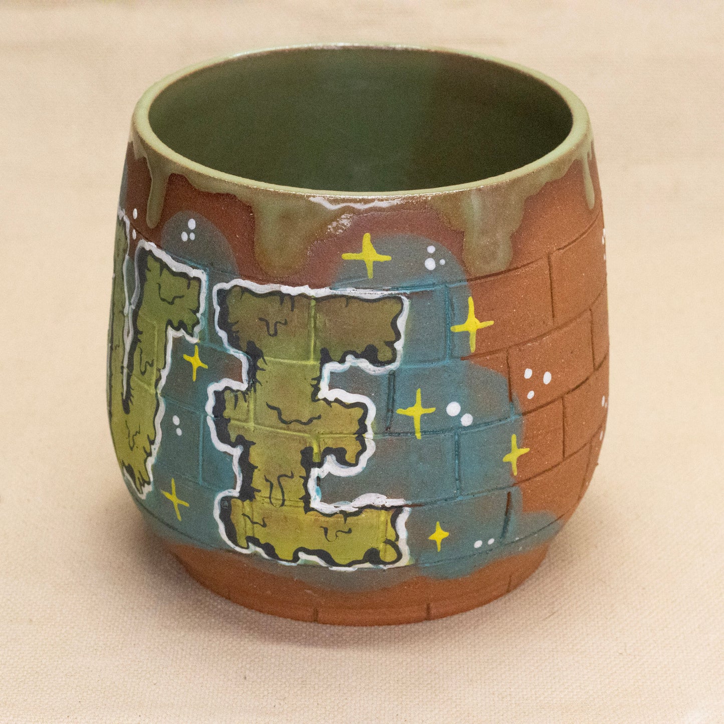 Evolve Cache Pot by Felix Ceramics
