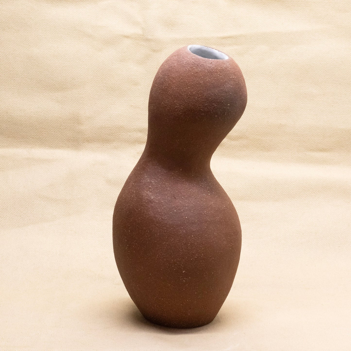 Peanut Vase by Alex Staheli