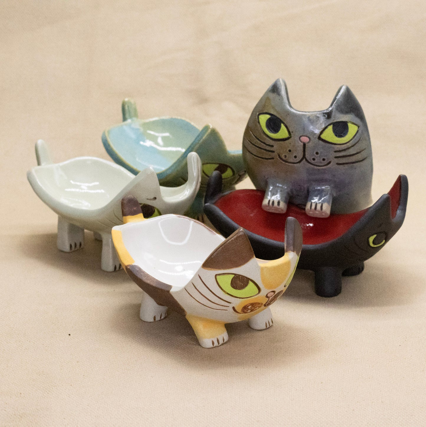 Long Dishes by Yuka Nakano