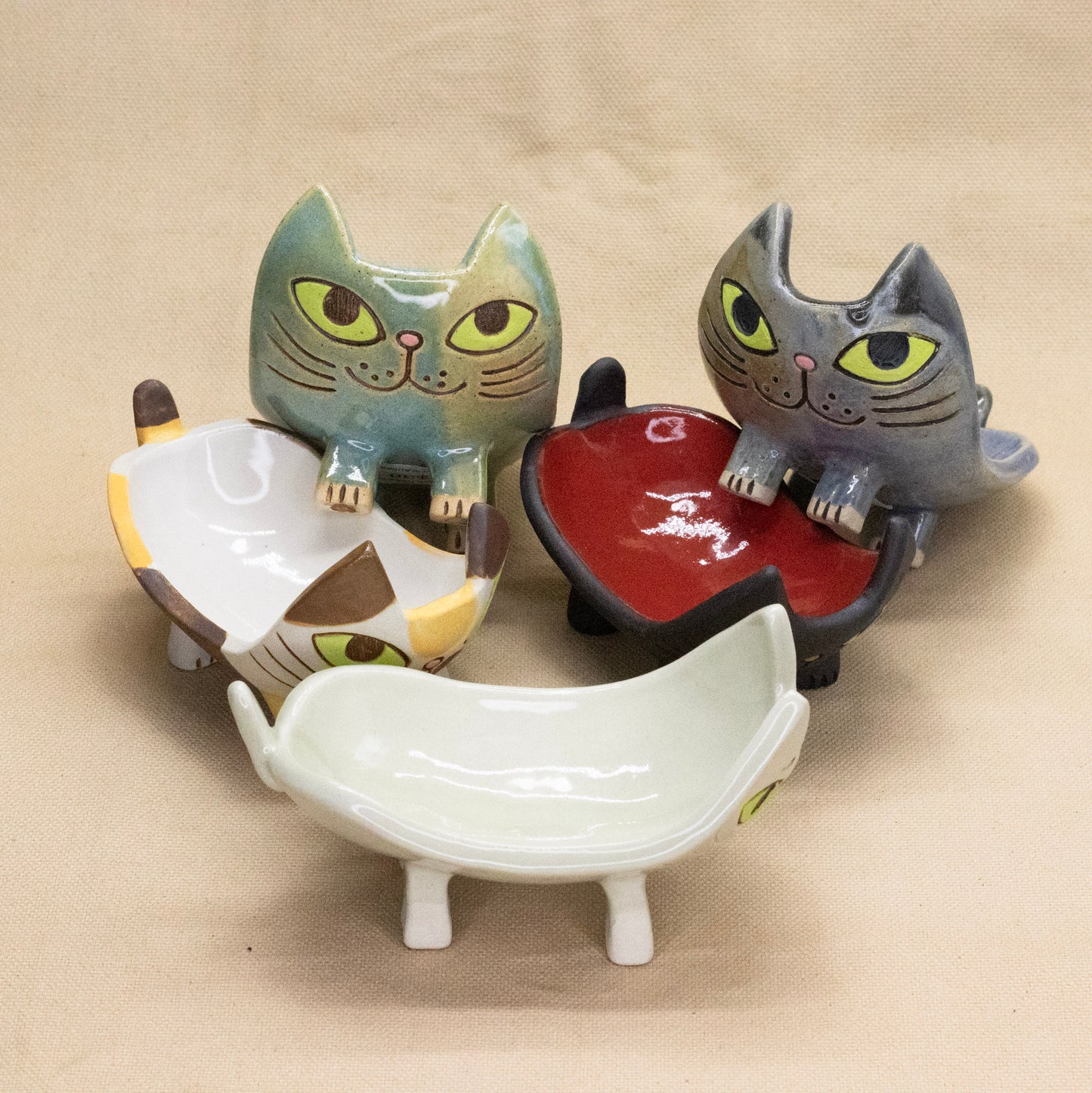 Long Dishes by Yuka Nakano