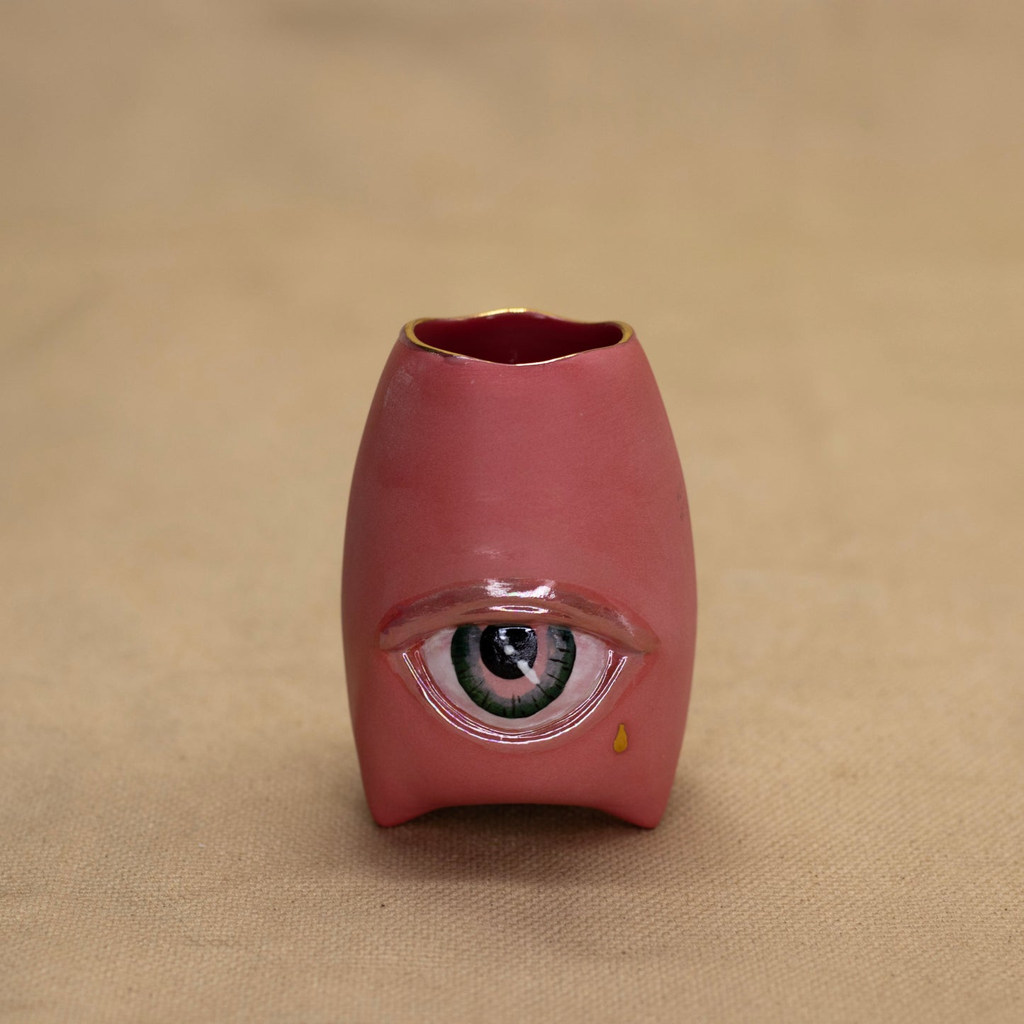 Red Small Princess Alien Banana Bee Bee Boo Boo Cup