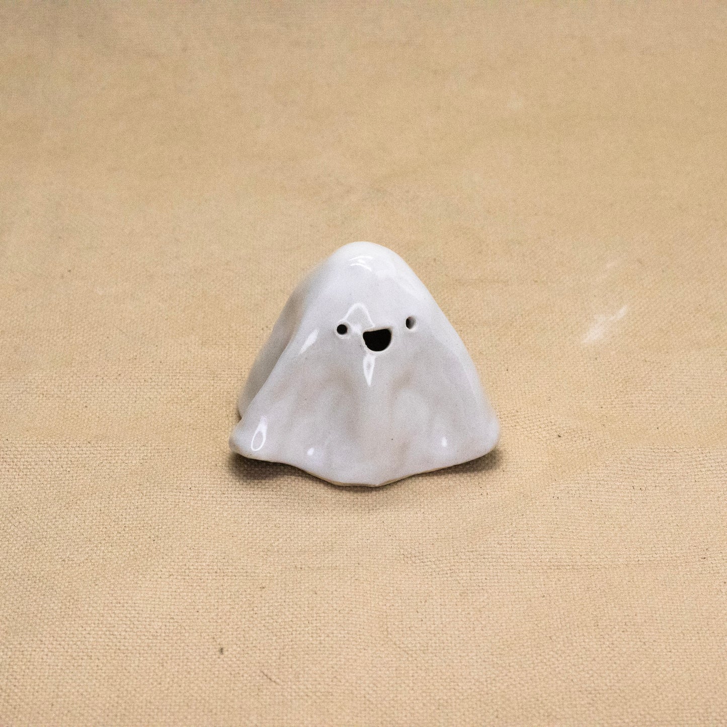Ghostie (Happy) by The Introverted Potter