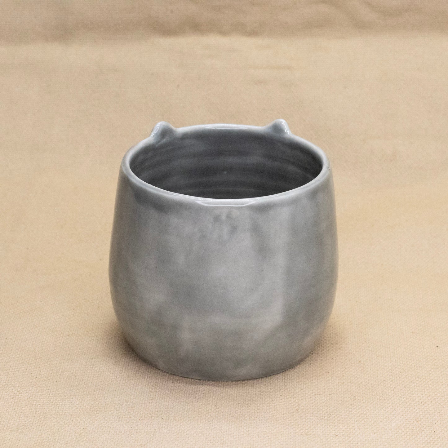 Cache Pot (Grey) by Hei Mao Studio