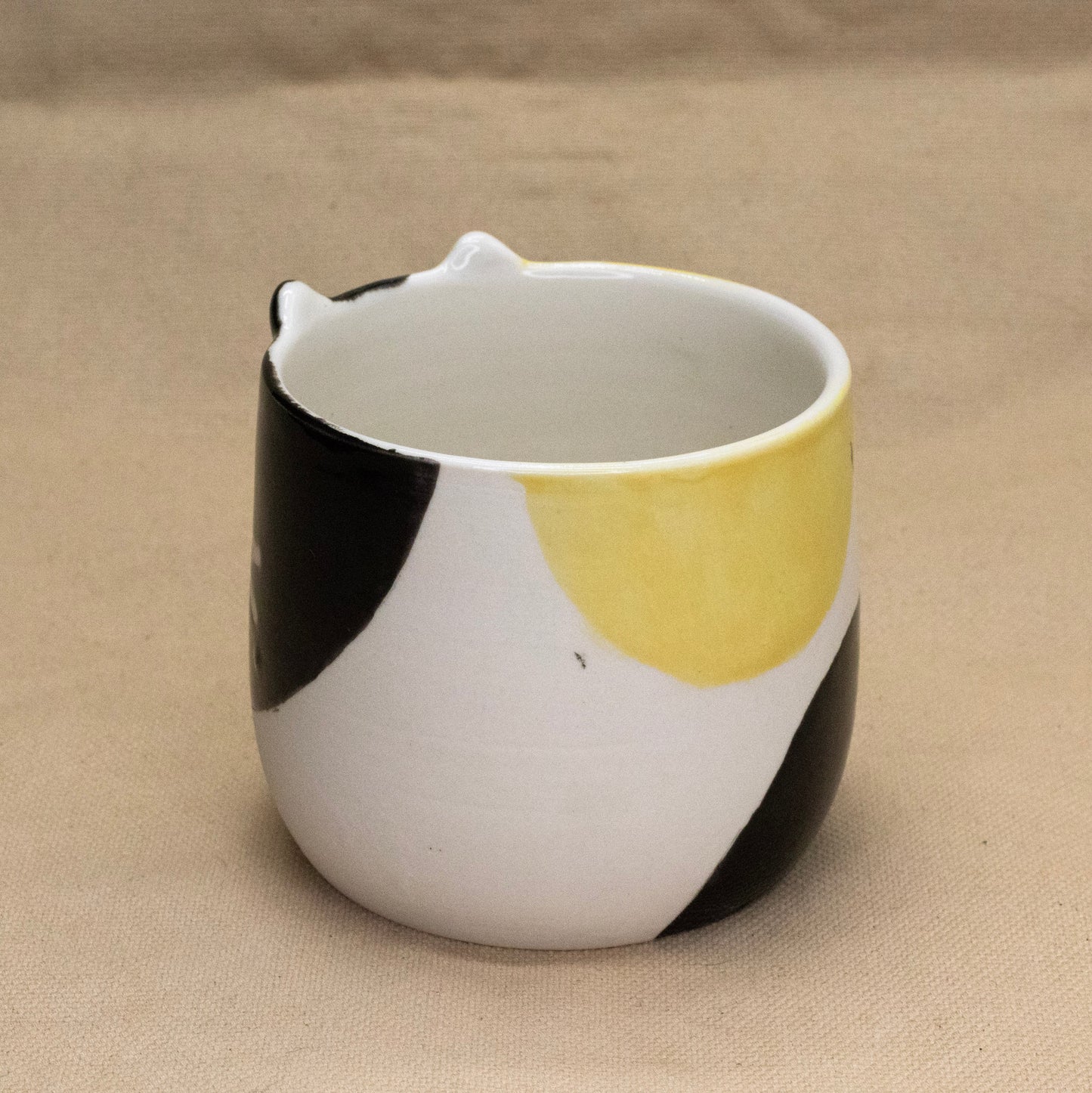 Cache Pot (Calico) by Hei Mao Studio