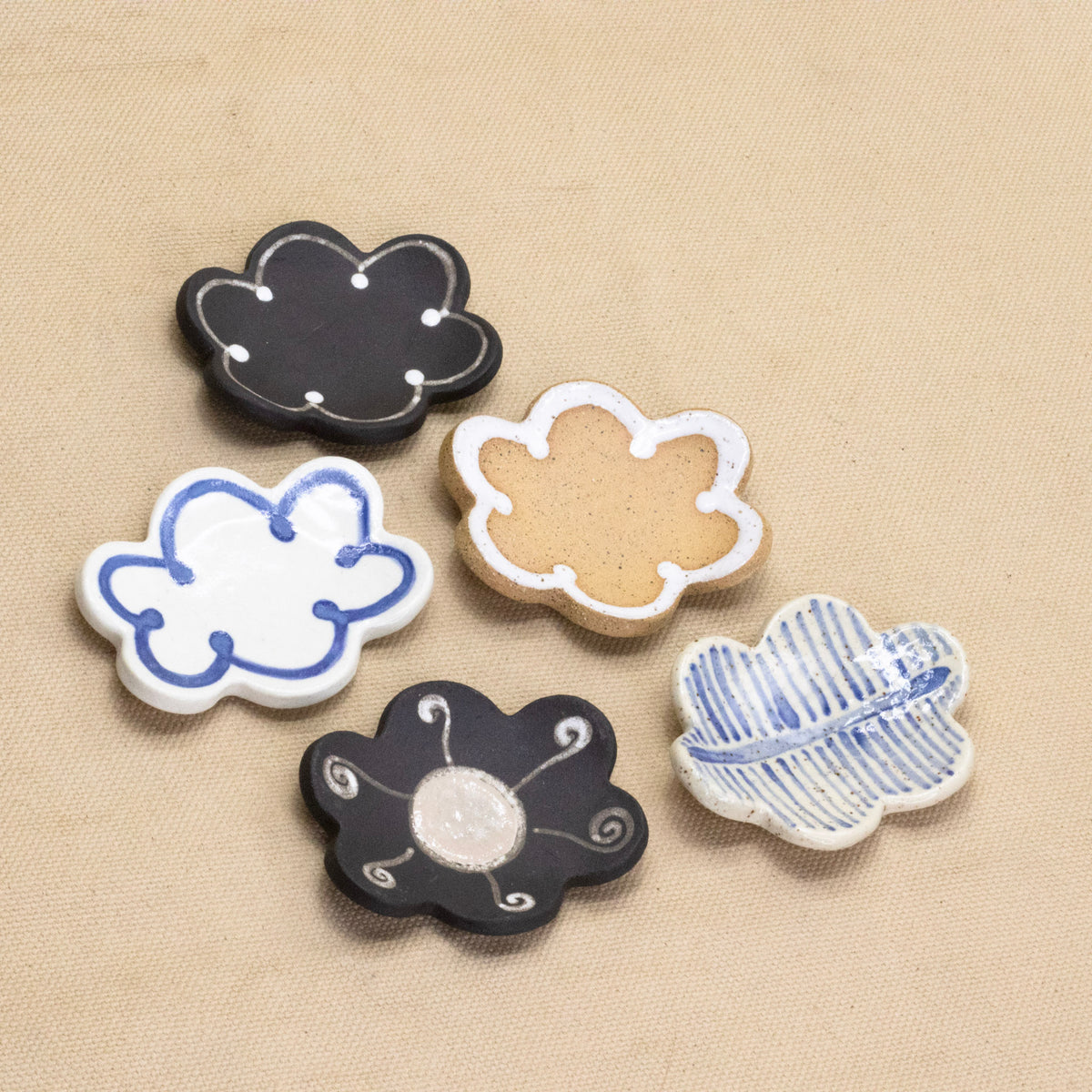 Small Plate Sets by Yuka Nakano