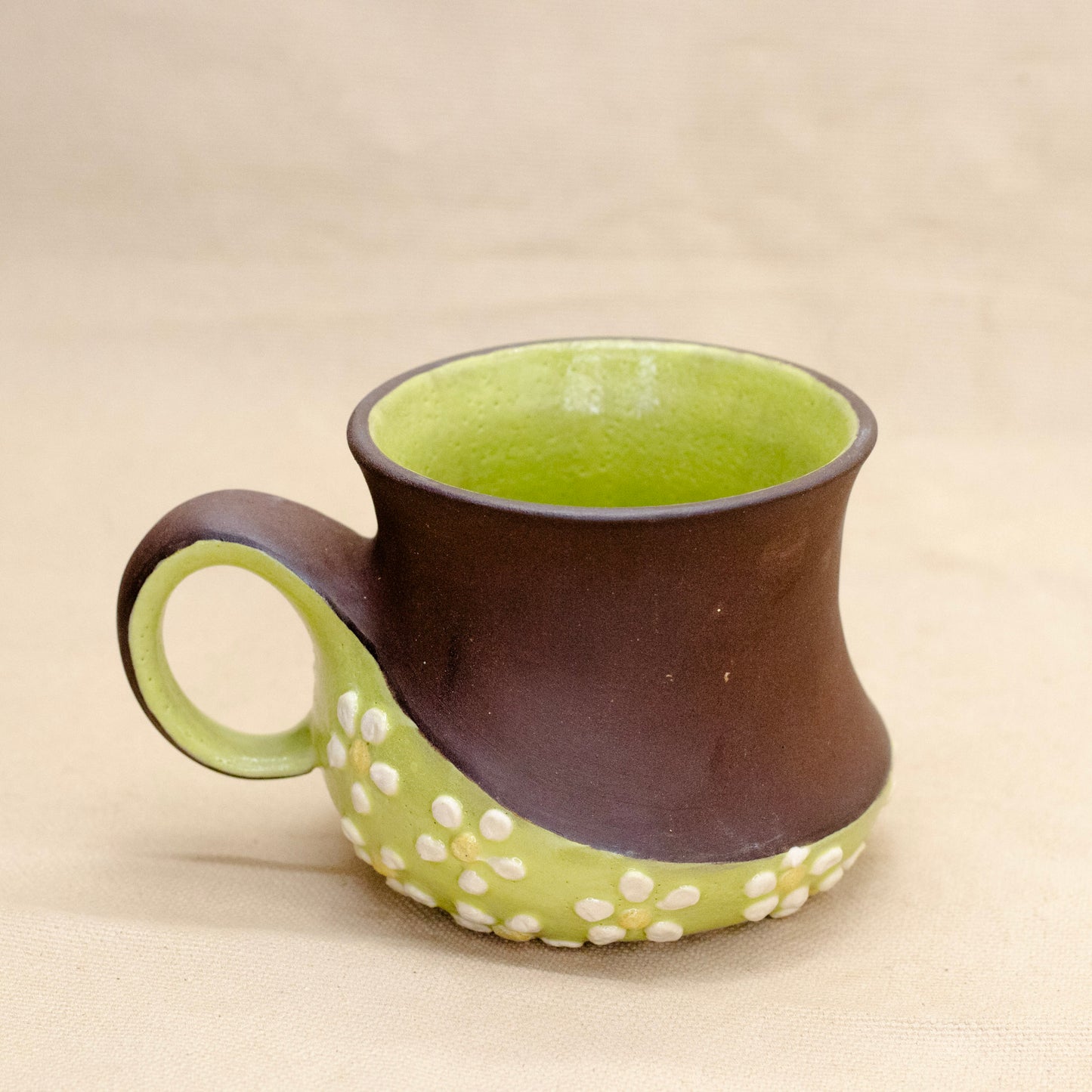 Icing Flowers Mug by Jem Tong