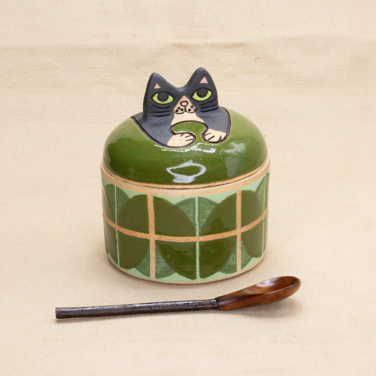 Cat Jars by Yuka Nakano