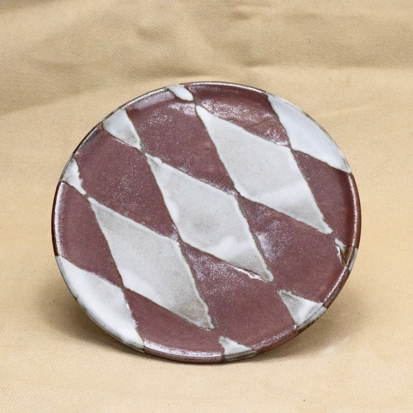Diamond Saucer by AleClayLab