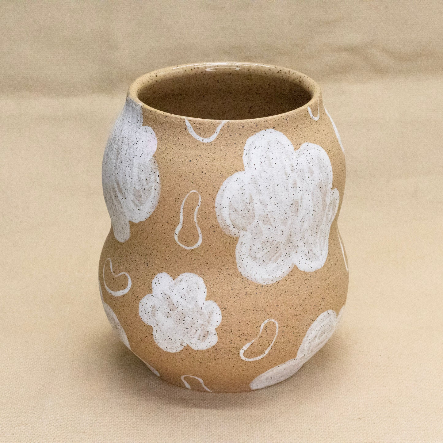 Curve Cloud Vase by Coco Spadoni