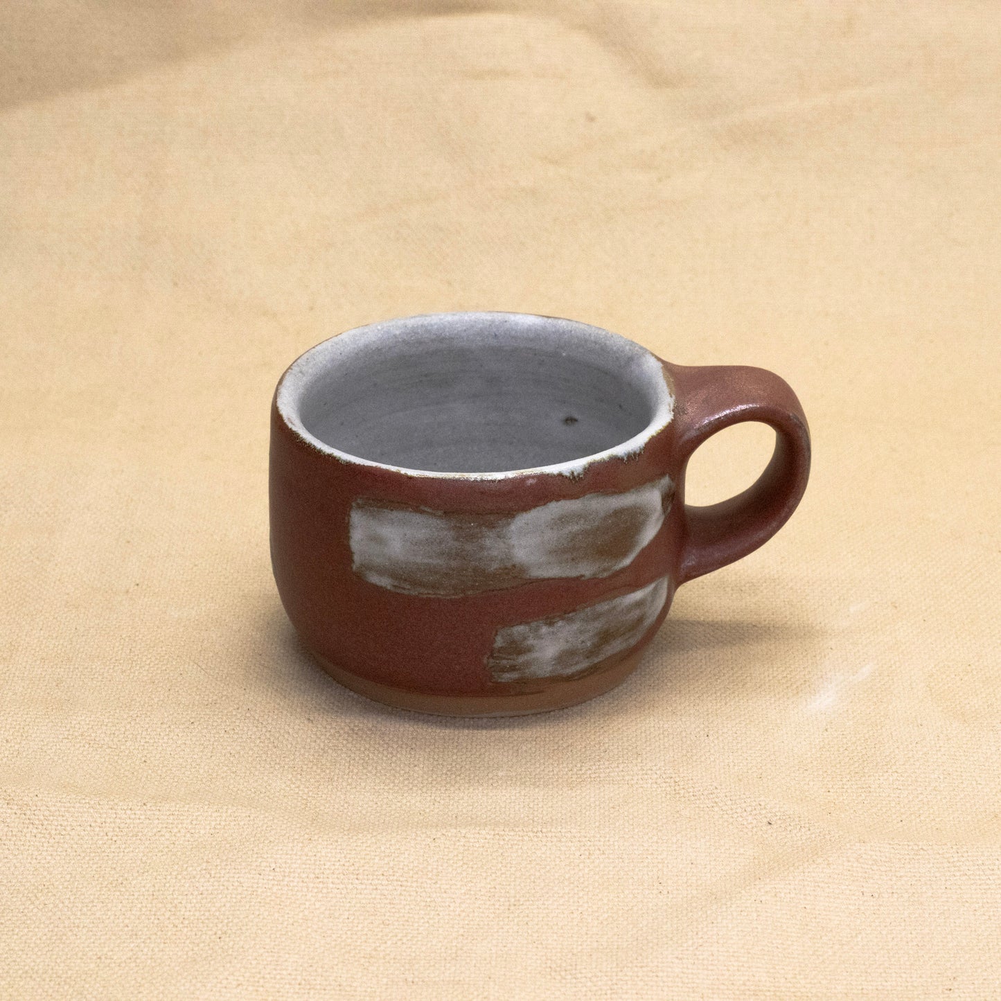 Brush Mug by AleClayLab