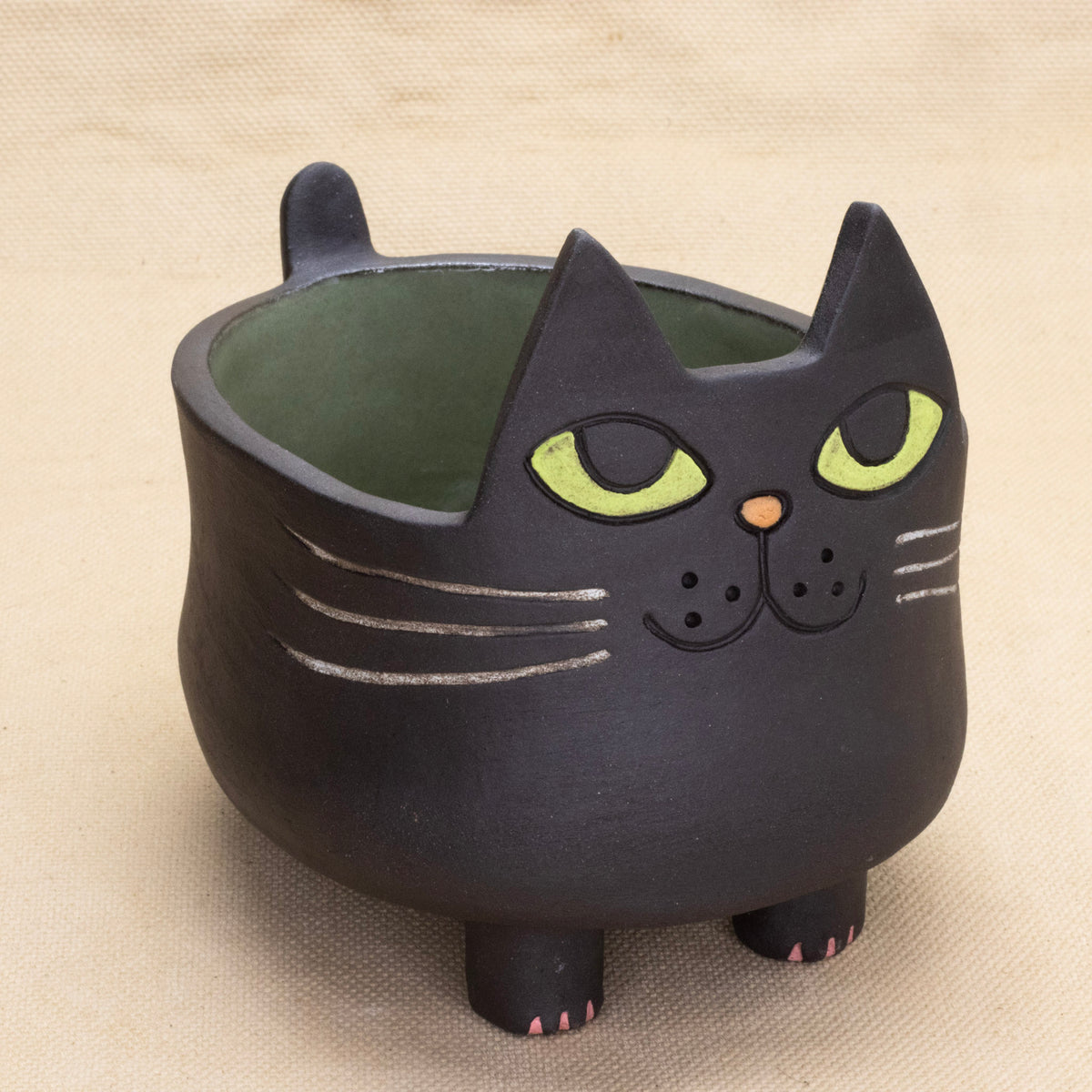 Cat Bowl  by Yuka Nakano