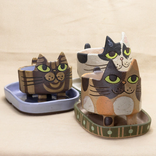Berry Bowls with Dishes by Yuka Nakano