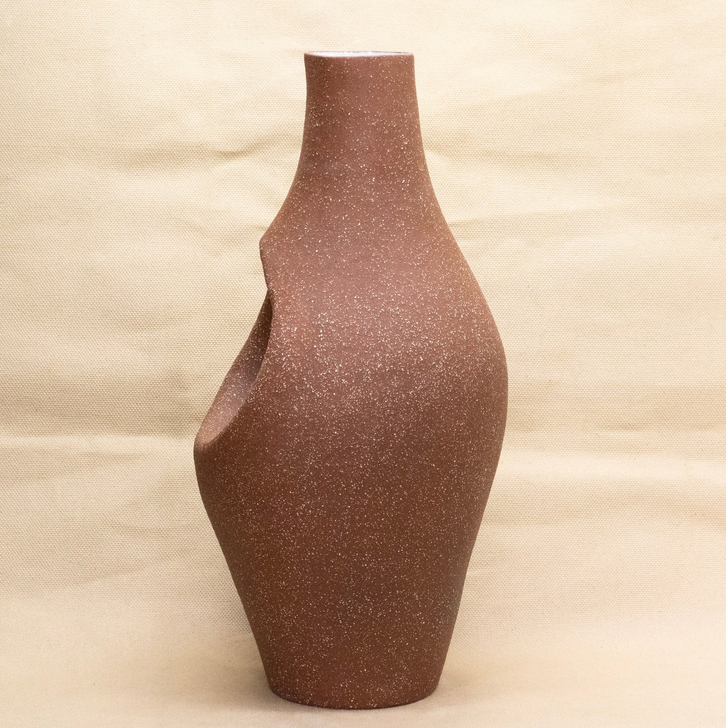 Sculptural Vase with Circular Hollow by Alex Staheli