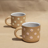 Puffy Daisy Mug by Liz Leong