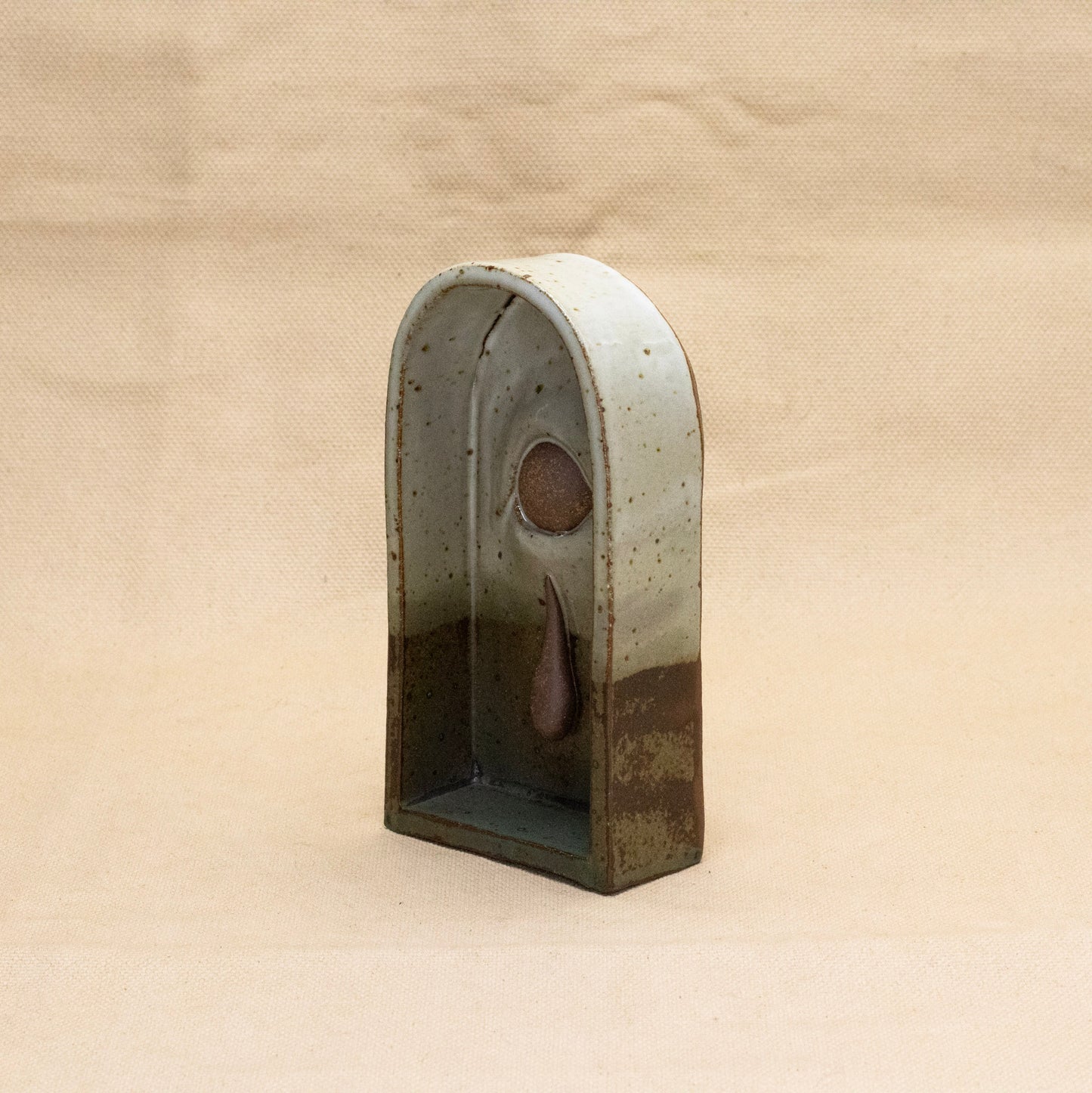 Mini Crying Shelf by Elva Bennett (second with crack)