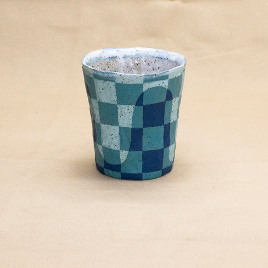 Wavy Checkered Cup by Kero Ceramics