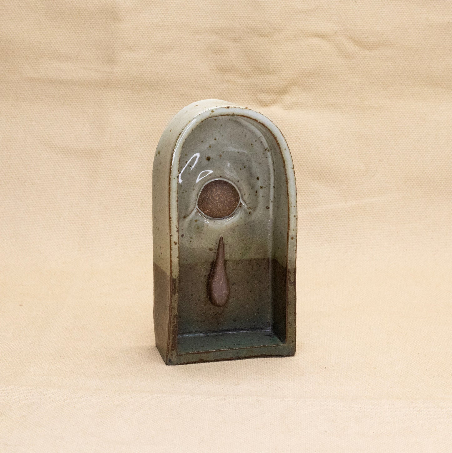 Mini Crying Shelf by Elva Bennett (second with crack)