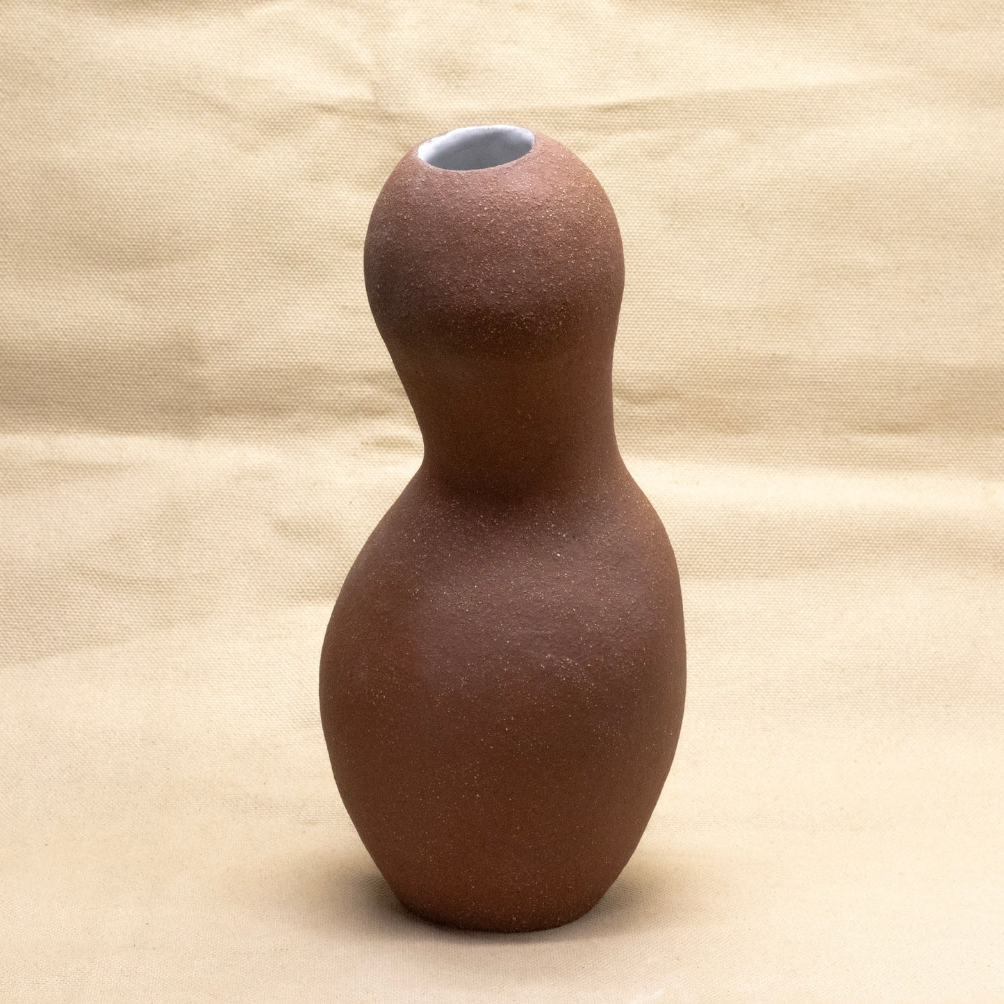 Peanut Vase by Alex Staheli