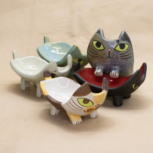 Long Dishes by Yuka Nakano