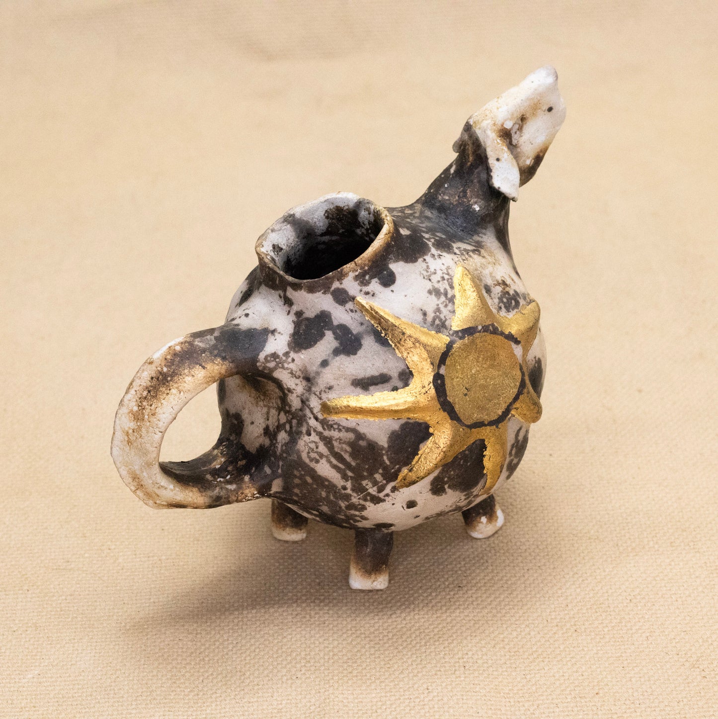 Lil Guy #3 by Zahra Hooshyar