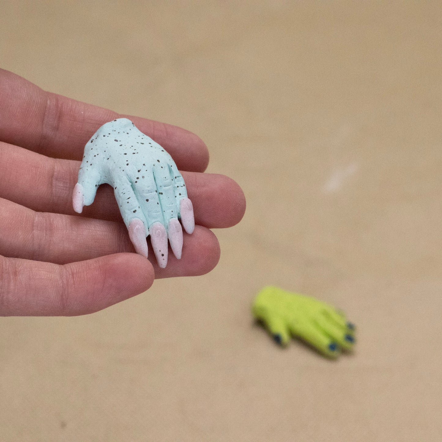 Smol Alien Hand (Blue) by The Introverted Potter