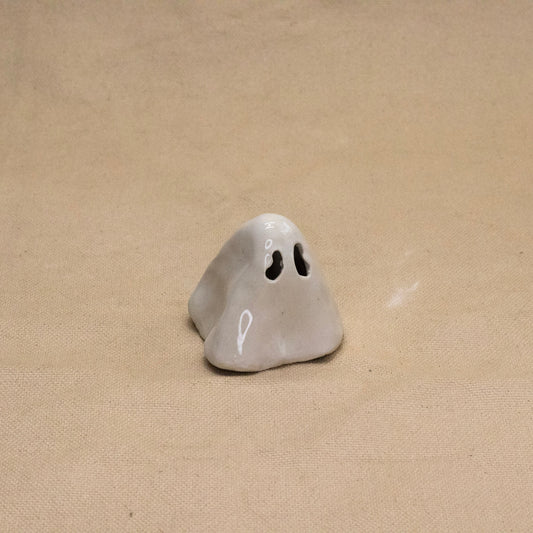 Ghostie (Classic #2) by The Introverted Potter
