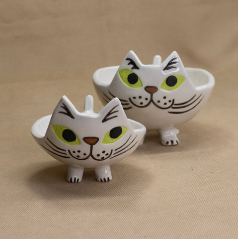 Cat Bowl (White) by Yuka Nakano