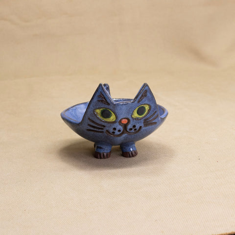 Cat Bowl (Blue) by Yuka Nakano