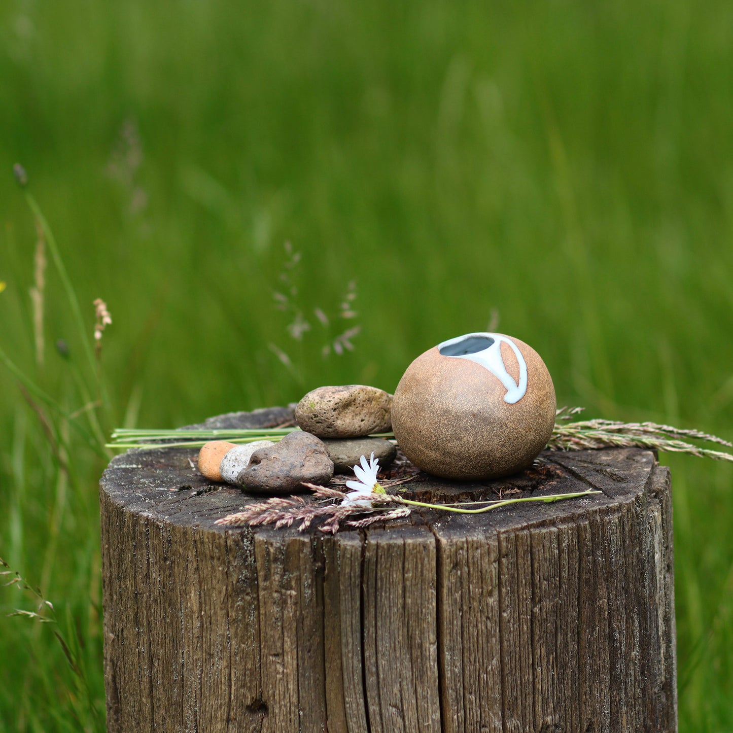 Pebble Vase by Sarah Steininger Leroux