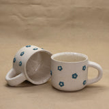 Daisy Mug (Winter: Sapphire) by Liz Leong